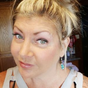 Meet your Posher, Marci